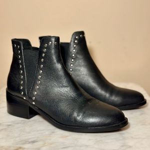 Steve Madden Boots